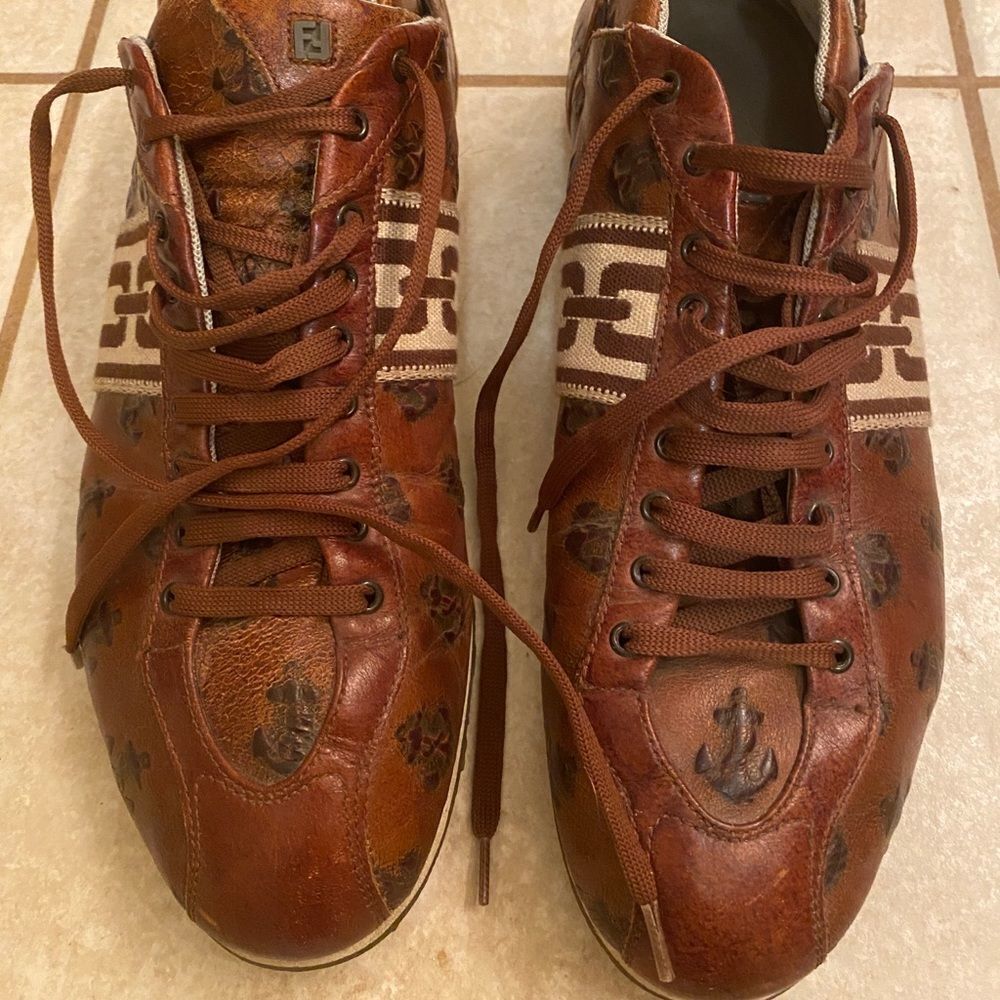 Fendi Men’s Leather Shoes Size 8 1/2 (EU)